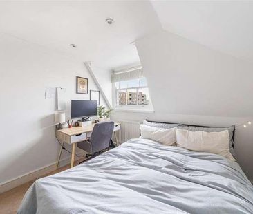 High Street, London, N8 - Photo 3