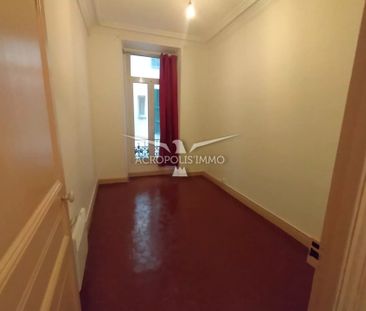 Location Appartement 3 pièces 47m² NICE 06000 - Photo 5