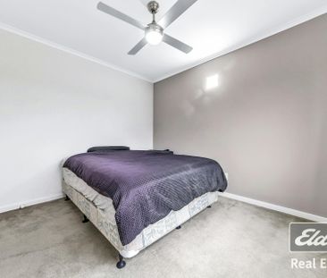 Beautiful double storey opposite the Wyndham Village shopping centre ! - Photo 6