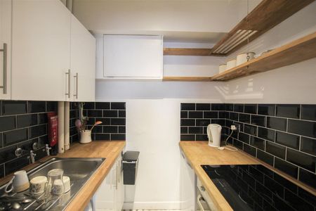Marine Court, St. Leonards-On-Sea - Photo 3