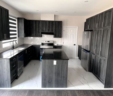 For Lease - 808 Anemone Mews, Barrhaven, Ontario - Photo 3