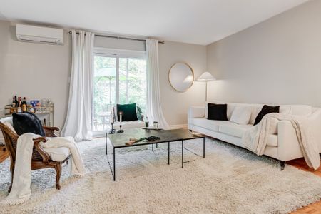 For Lease - 2067 Marine Drive Unit# 9, Oakville, Ontario - Photo 3