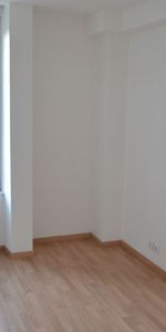 A LOUER APPARTEMENT F3 à PONTARLIER - Photo 4