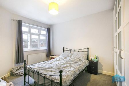 1 bedroom property to rent - Photo 5