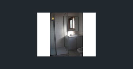 Low Maintenance & Open Plan - Just Perfect! - Photo 2