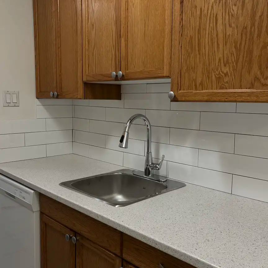 Heritage Place — 1 Bedroom - Photo 1