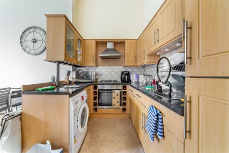 3 bed retail property (high street) to rent in Osborne Terrace, Newcastle Upon Tyne, NE2 - Photo 5