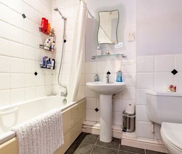 Available unfurnished from 27/03/2026 - Photo 3