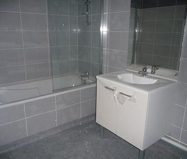 APPARTEMENT T3 A LOUER - Photo 2