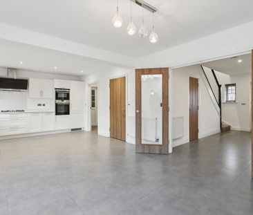 5 bedroom detached house to rent - Photo 6