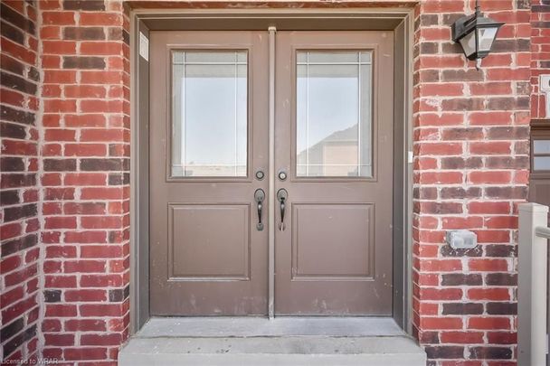 For Lease - 68 Palace Street, Thorold, Ontario - Photo 1