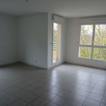 Appartement T3 avec balcon à Avallon - en centre ville - Photo 1