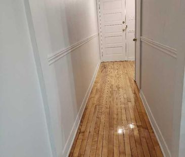 JOLI APPARTEMENT RÉNOVÉ A NEUF - Photo 2