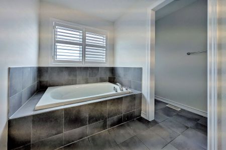 For Lease - 187 Lyle Drive, Clarington, Ontario - Photo 4