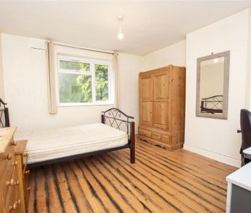 4 bedroom house to rent - Photo 3