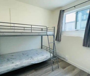 224 Hamm Crescent — 2 Bedroom - Photo 2