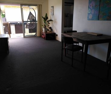 Dulwich Hill - Photo 3