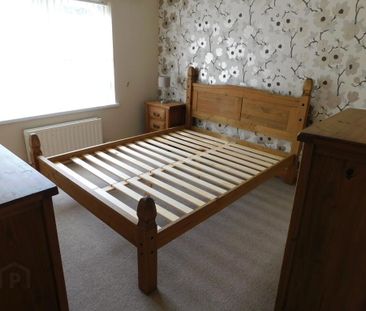 6 Rodgers Villas, Omagh, BT79 0DR - Photo 3