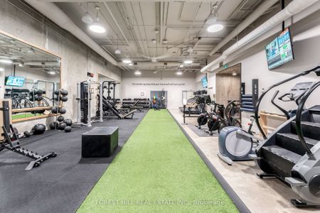 550 Wellington Lofts 55 - Photo 2