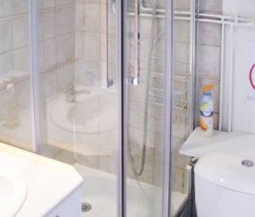 Logement à Paris, Location meublée - Photo 5