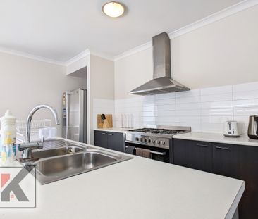 Point Cook - Photo 1