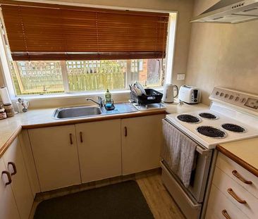 3 Bedroom Townhouse in the Mount - Photo 3