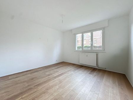 Location Appartement 1 pièce 32m² - Photo 4