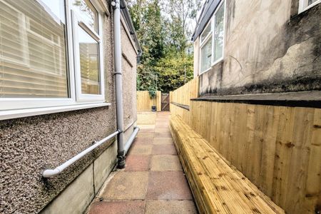 Brook Street, PONTYPRIDD - Photo 4