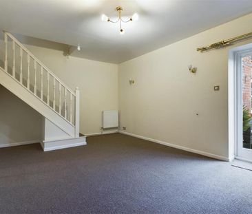2 bedroom terraced house to rent - Photo 3