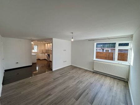 Sandgalls Drive, Brandon, Lakenheath - Photo 2