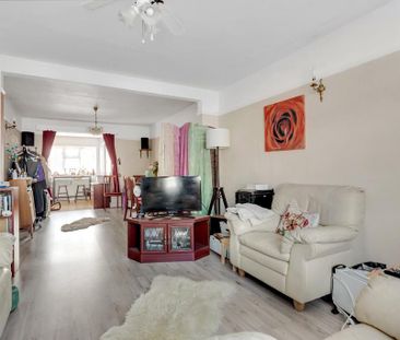 3 bedroom house to rent - Photo 2