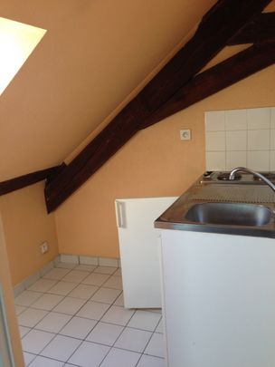 Location Appartement 1 pièce 15m² - Photo 1