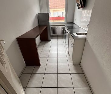 Hübsche 2 Zimmer Wohnung mit Balkon und Einbauküche im Zentrum - Foto 5