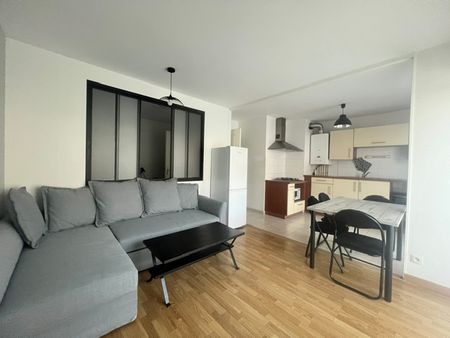 Location Appartement RENNES / Quartier THABOR-ST HÉLIER - Photo 2