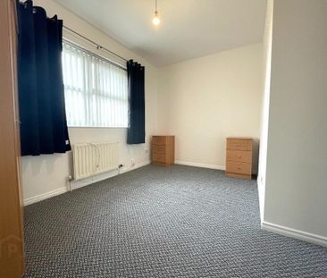 2 Hazeldene Court, Lisburn, BT28 1FP - Photo 5