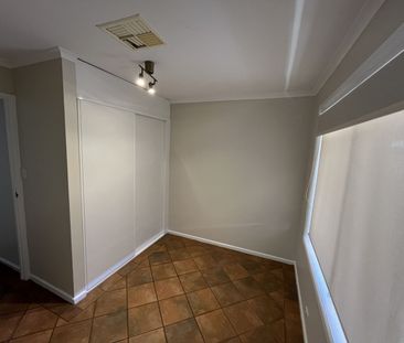 7 Harvey Crescent, Port Augusta West - Photo 2