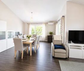 1 room apartment of 95m² in Laval - Photo 1