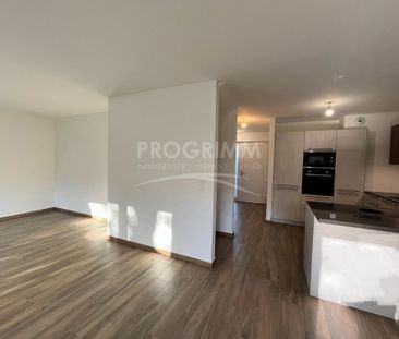 Exclusivity – Villa – 3 bedrooms – 2 bathrooms – - Parking spaces - Photo 1