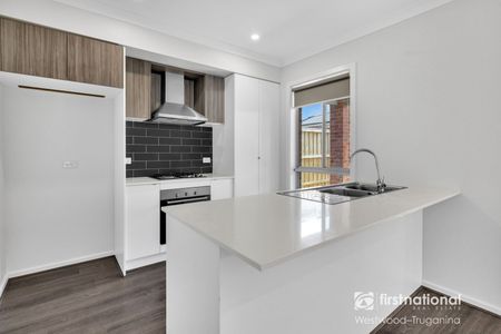 99 Plane Avenue, 3024, Mambourin Vic - Photo 3