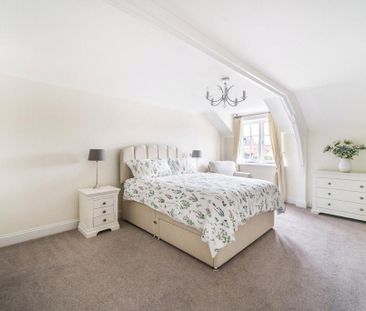 2 bedroom semi-detached house to rent - Photo 6