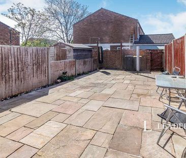 The Links, Kempston, MK42 - Photo 2