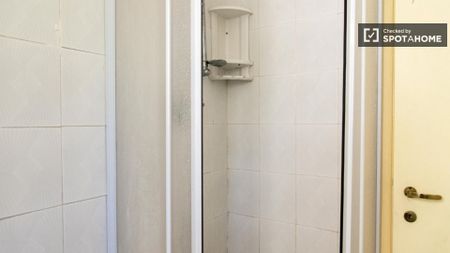 rome, Lazio 00145 - Photo 2