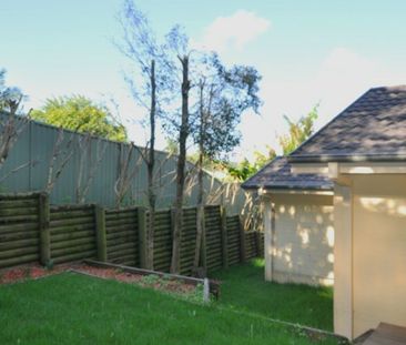 3 Bedroom Affordable Townhouse! - Photo 4