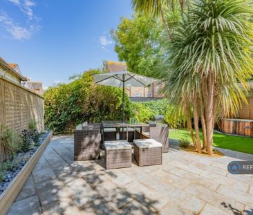 3 bedroom terraced house to rent - Photo 2