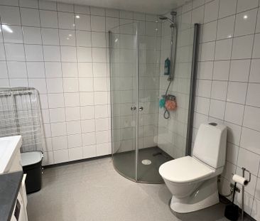 Lertagsvägen, Knivsta - Photo 1