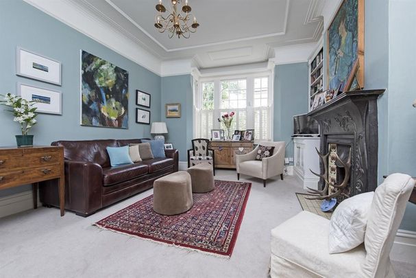 5 bedroom terraced house to rent - Photo 1