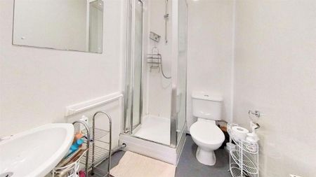 5 bedroom house to rent - Photo 2