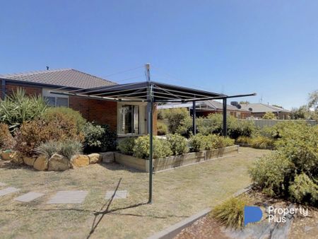 "Good Sized Family Home" - Photo 4