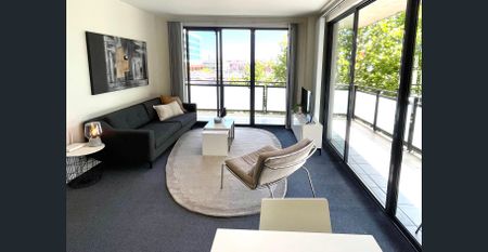 2 bed apartment in vibrant East End - Photo 2