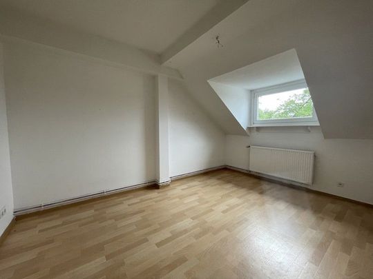 Dachgeschosswohnung am Sonnenhügel zu vergeben! - Foto 1